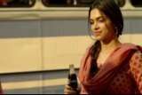 A demure Deepika thanks Farhan in the Coca Cola ad for reaching college on time
