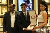 Trisha Krishnan launches NAC Jewellers' new The Rewind Collection with NAC founder