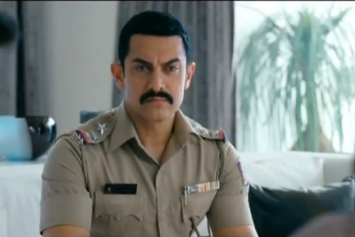 Aamir Khan plays the role of an inspector solving a crime mystery in Talaash