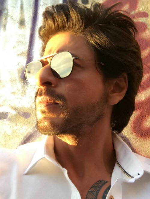 SRK turns 51 - happy birthday Shah Rukh Khan, tweets industry