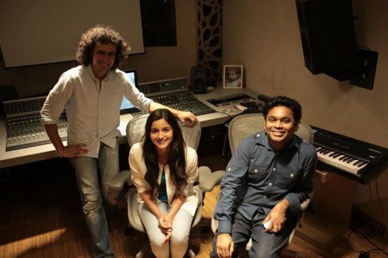 Highway film director Imtiaz Ali and music maestro AR Rahman with actress Alia Bhatt for the song Sooha Saha