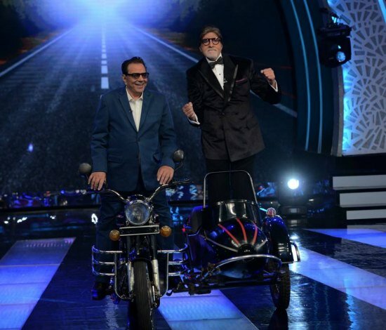 Amitabh and Dharmendra look dapper in evening tuxedo suits on the side-car bike at AKRHZ sets emulating Sholay's iconic scene