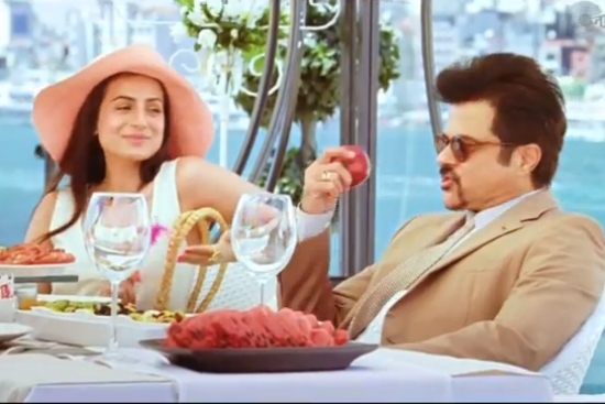 Anil Kapoor as Inspector RD and Amisha Patel as Cherry in Race 2