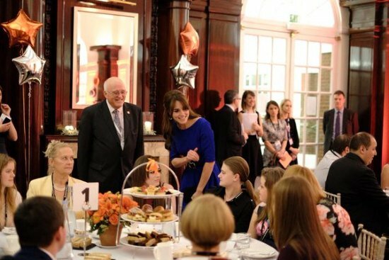 Duchess mingles with the guests at BMA London during her solo engagement