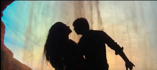 Gerua song video picturising Kajol-SRK in stunning international landscapes