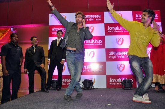 Actor Hrithik Roshan shakes a leg at Joyalukkas Mumbai store opening