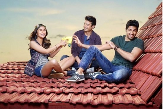 Trailer of Kapoor and Sons - a family comedy drama - released on Feb 10th showing 