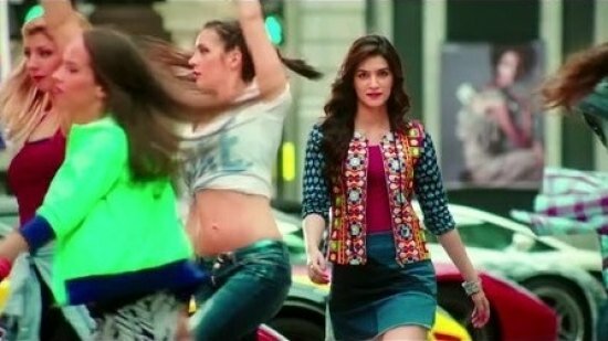 Stunning Kriti Sanon introduced as Ishu in the catchu song Manma emotion from the upcoming film Dilwale