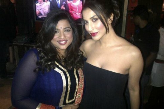 Singer and actor Sophie Choudry (right) at the awards show